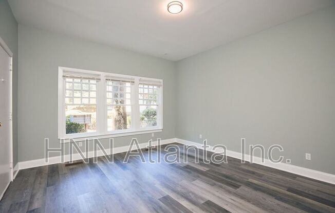 435 N HIGHLAND AVE NE