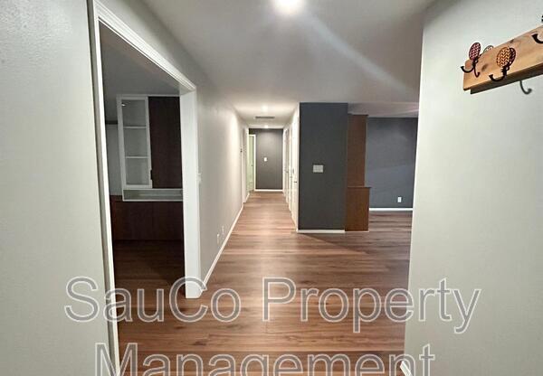 515 SE 26 AVE