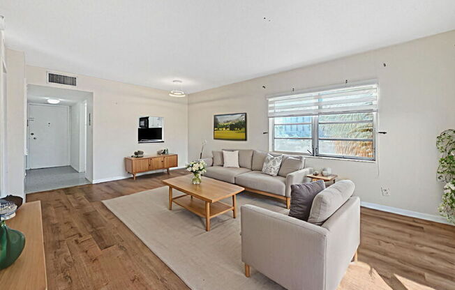 2200 E Hallandale Beach Blvd