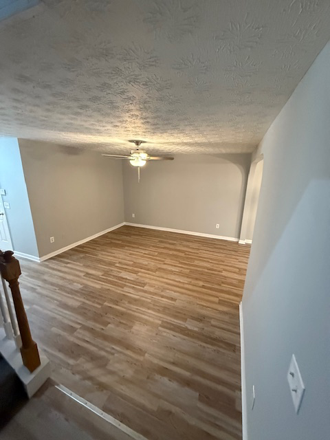 345 MAGNOLIA GDNS WALK
