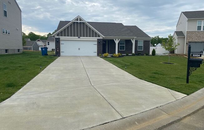 Beautiful  3bedroom 2 bath Home in Tuscany Ridge Subdivision Just South of Fern Creek