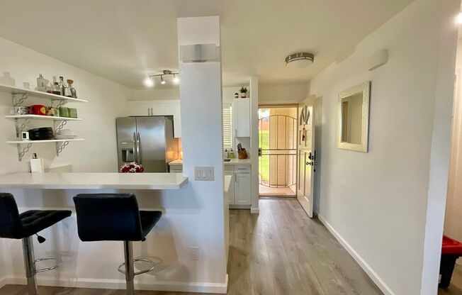 2 bed 2 bath, Private yard, 2 parking stalls