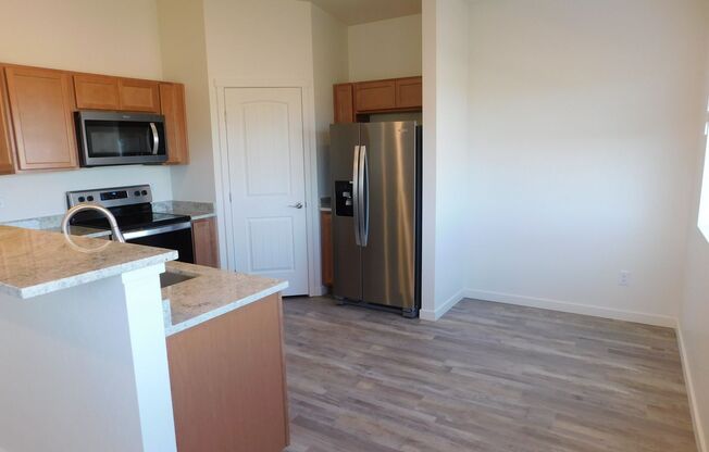 2 beds, 2 baths, $1,995