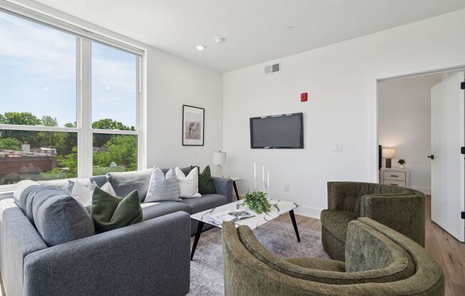2 beds, 2 baths, 1,000 sqft, $1,795, Unit 203