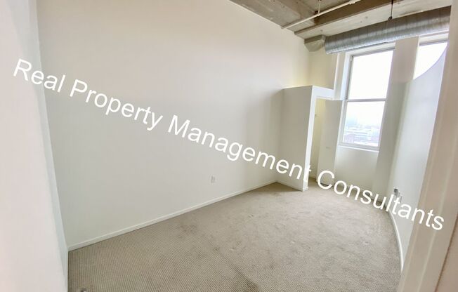 2 beds, 1.5 baths, $1,750
