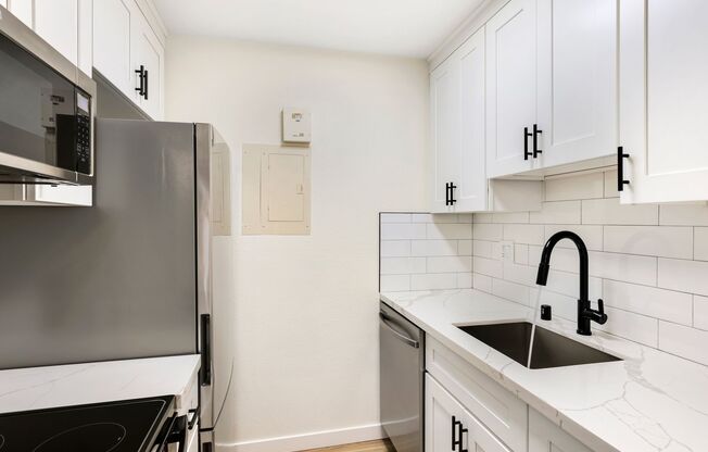 1 bed, 1 bath, 540 sqft, $1,415, Unit 1