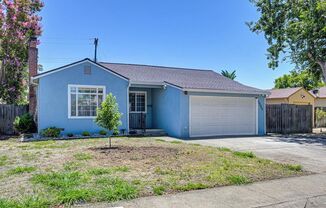 House for Rent / Sacramento