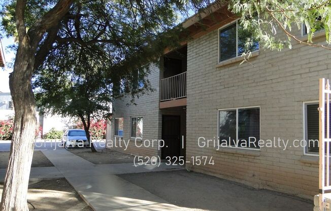 1443 Woodland
