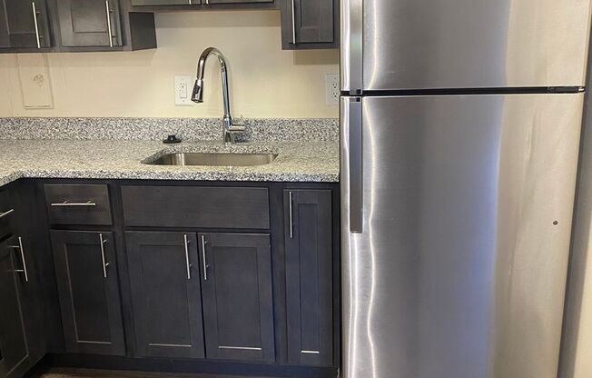 1 bed, 1 bath, 650 sqft, $1,575, Unit 3335 #001