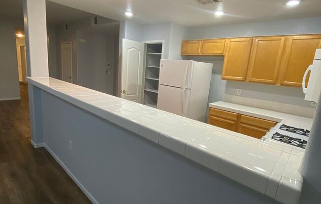 3 beds, 2 baths, $1,875, Unit # 1313