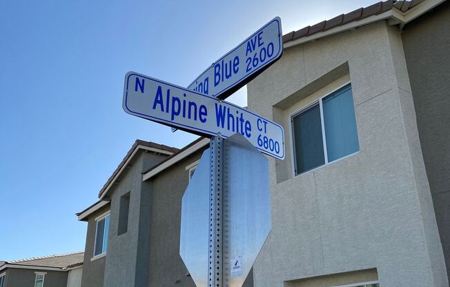 Americana Property Mgmt - 3bed Townhouse built in 2022 in the NW