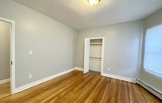 3 beds, 1 bath, 1,200 sqft, $3,450, Unit 2