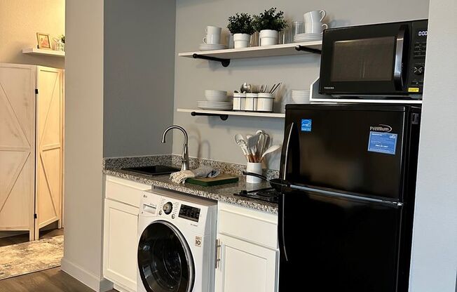 Studio, 1 bath, 500 sqft, $1,099, Unit 5209