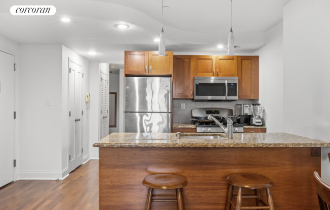 721 FLUSHING AVE
