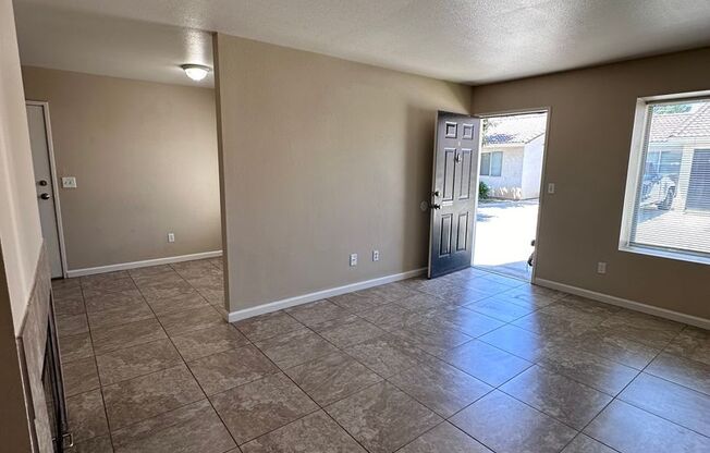Brookside Dr 3216