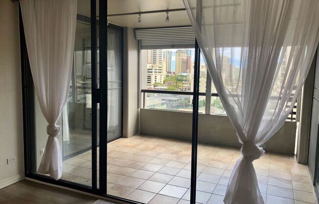 2 beds, 2 baths, $2,695, Unit # 705