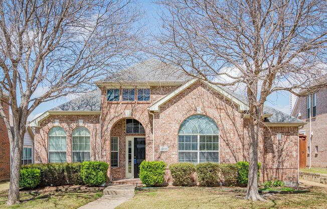 A must see Frisco home over 2200 sqft!!