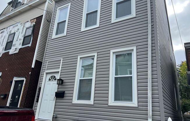 Lawrensville - House