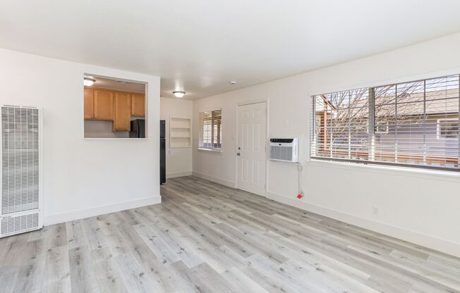 Young St 4Plex