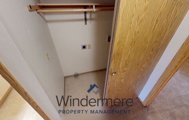 2 beds, 1 bath, 782 sqft, $1,095, Unit 58