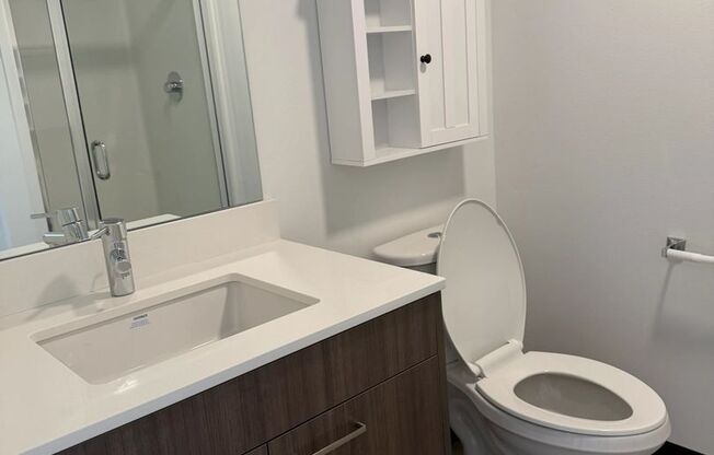 2 beds, 2 baths, 784 sqft, $2,678, Unit 202