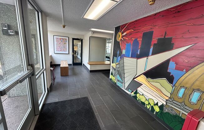 Studio, 1 bath, 360 sqft, $950, Unit 611