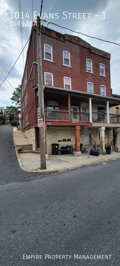 1014 EVANS ST