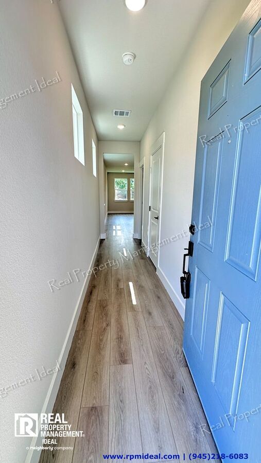 1707 ZACHARY AVE