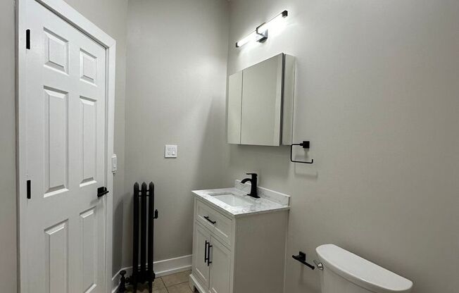 Studio, 1 bath, $1,350, Unit #19-B