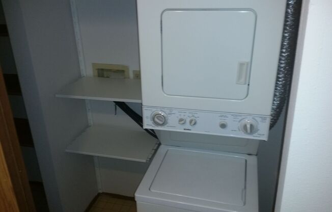 4 - Mountain View Apts