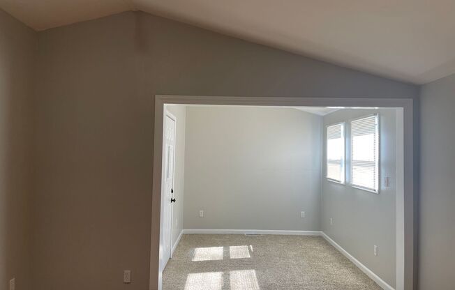 3 Bed/1 Bath Home in South KC!