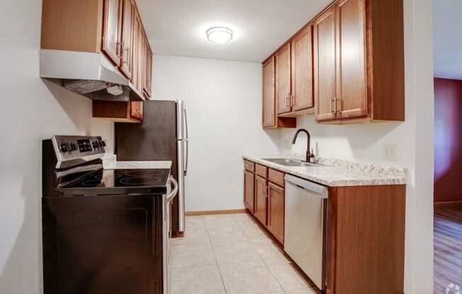 2 beds, 1 bath, 1,000 sqft, $1,299, Unit 3737-204