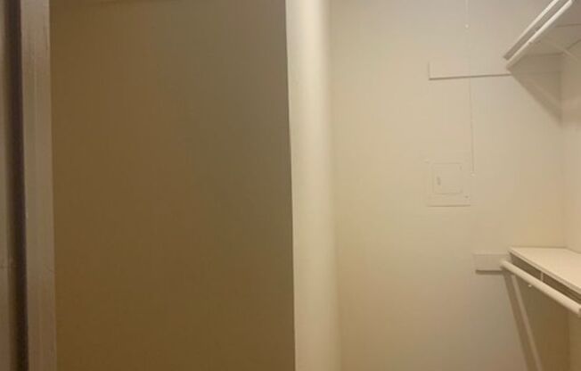 Bellaire Silk Apartments