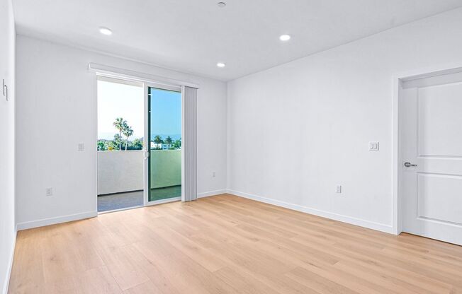 2 beds, 2 baths, 1,100 sqft, $2,899, Unit 407