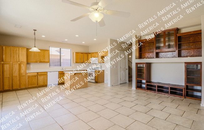 17547 W COYOTE TRL DR