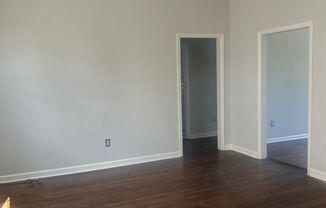 2 beds, 1 bath, 900 sqft, $1,195, Unit C-2