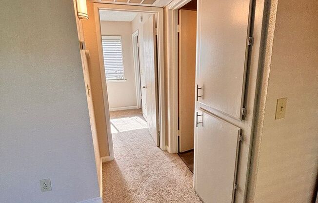 1 bed, 1 bath, $1,325, Unit 35