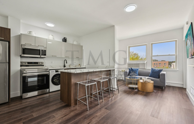 1 bed, 1 bath, $1,895, Unit 1553 - 310