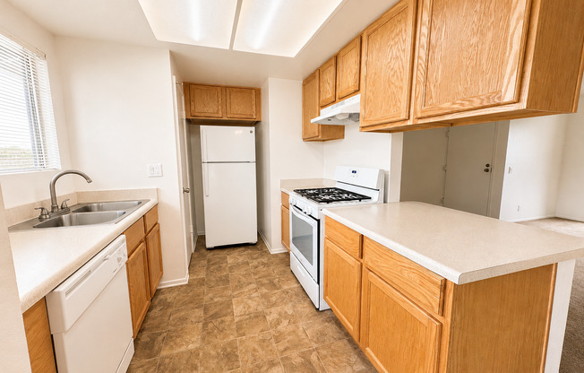 1 bed, 1 bath, 630 sqft, $2,035, Unit 18
