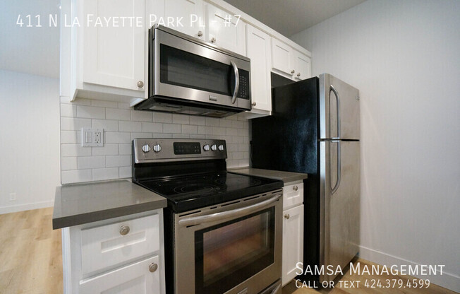 411 N LN FAYETTE PARK PL