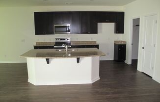 3 beds, 2 baths, $2,300