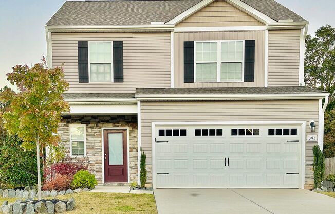 3 Bd, 2.5 Ba Offers Comfort & Convenience in Youngsville