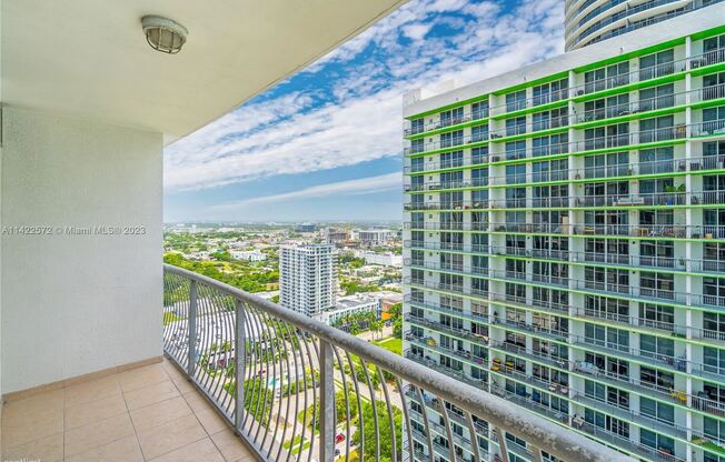 1750 N Bayshore Dr Apt 3207