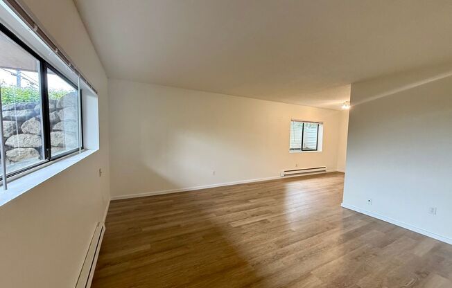 Alki Shores Condominiums - Alki Beach
