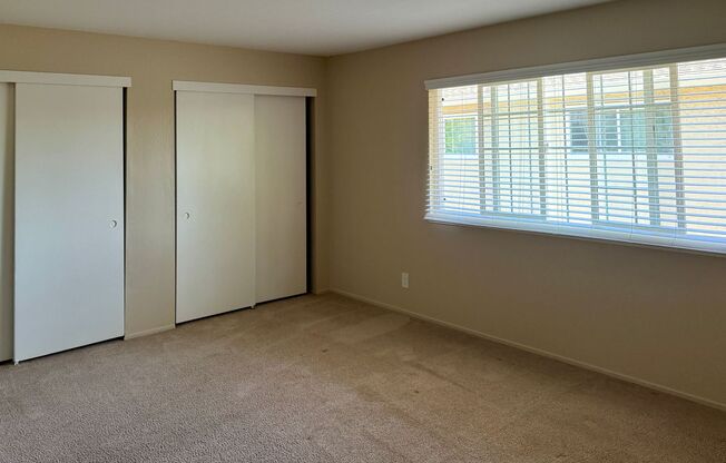 Bright and Updated 1 Bedroom 1 Bath Upstairs Apartment in Sunnyvale