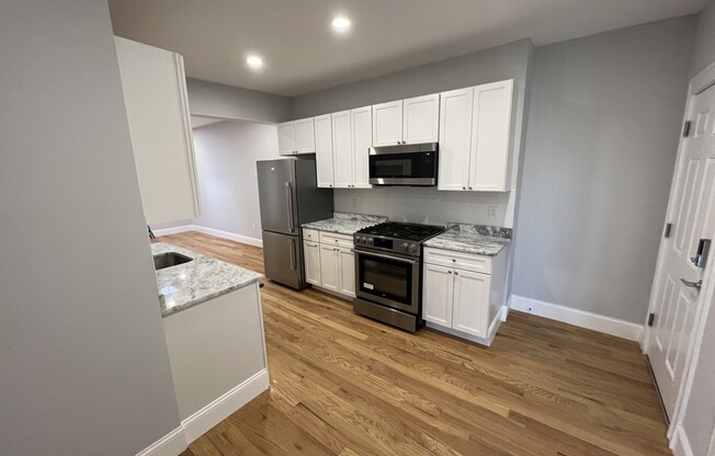 2 beds, 1 bath, $4,195, Unit 6