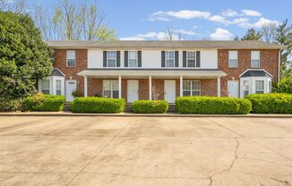 Timber Court Drive-280