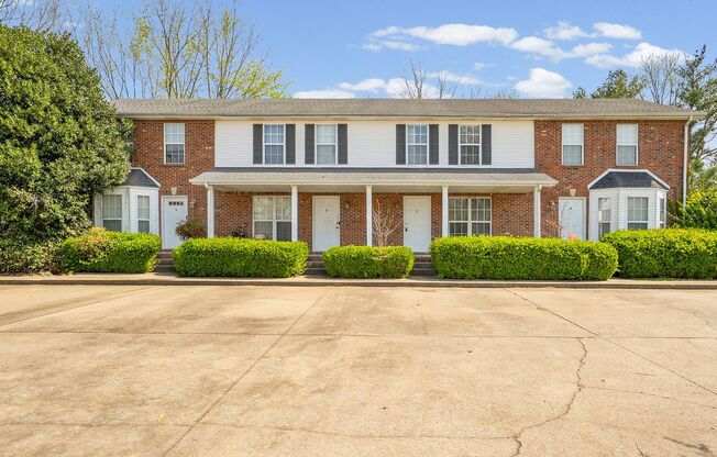 Timber Court Drive-280