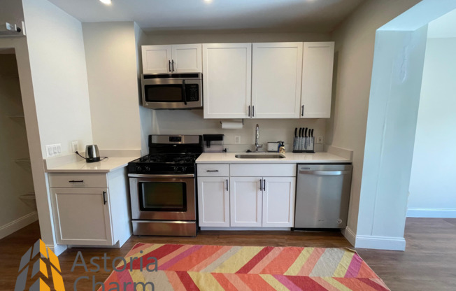 2 beds, 2.5 baths, $2,600