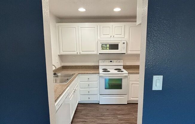 1 bed, 1 bath, 750 sqft, $2,220, Unit 1804